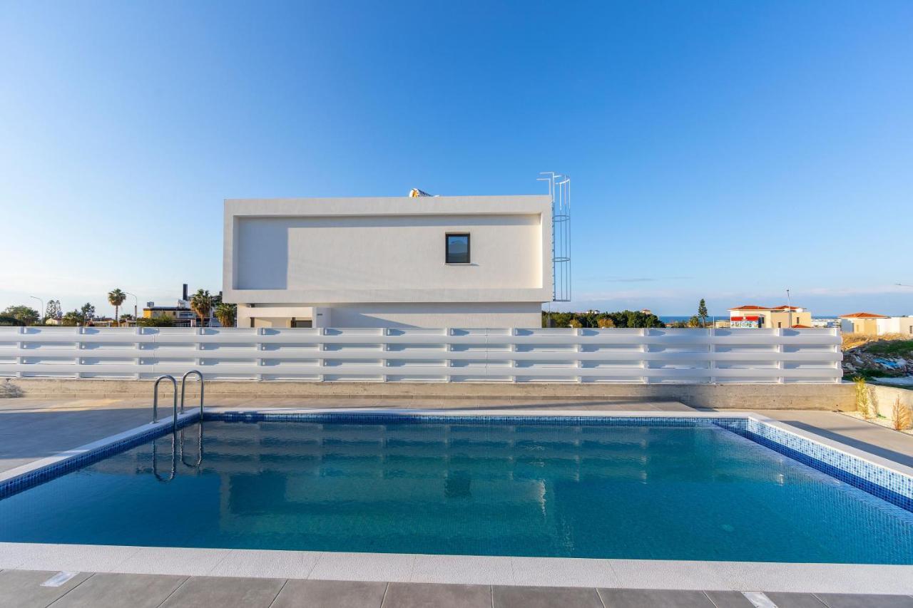 Villa Marlene, Walking Distance To Coral Beach! Pégeia Exteriör bild