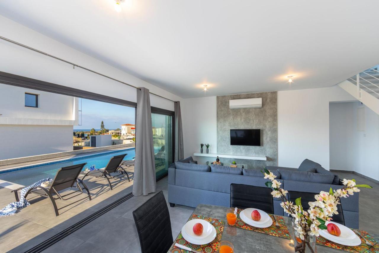 Villa Marlene, Walking Distance To Coral Beach! Pégeia Exteriör bild