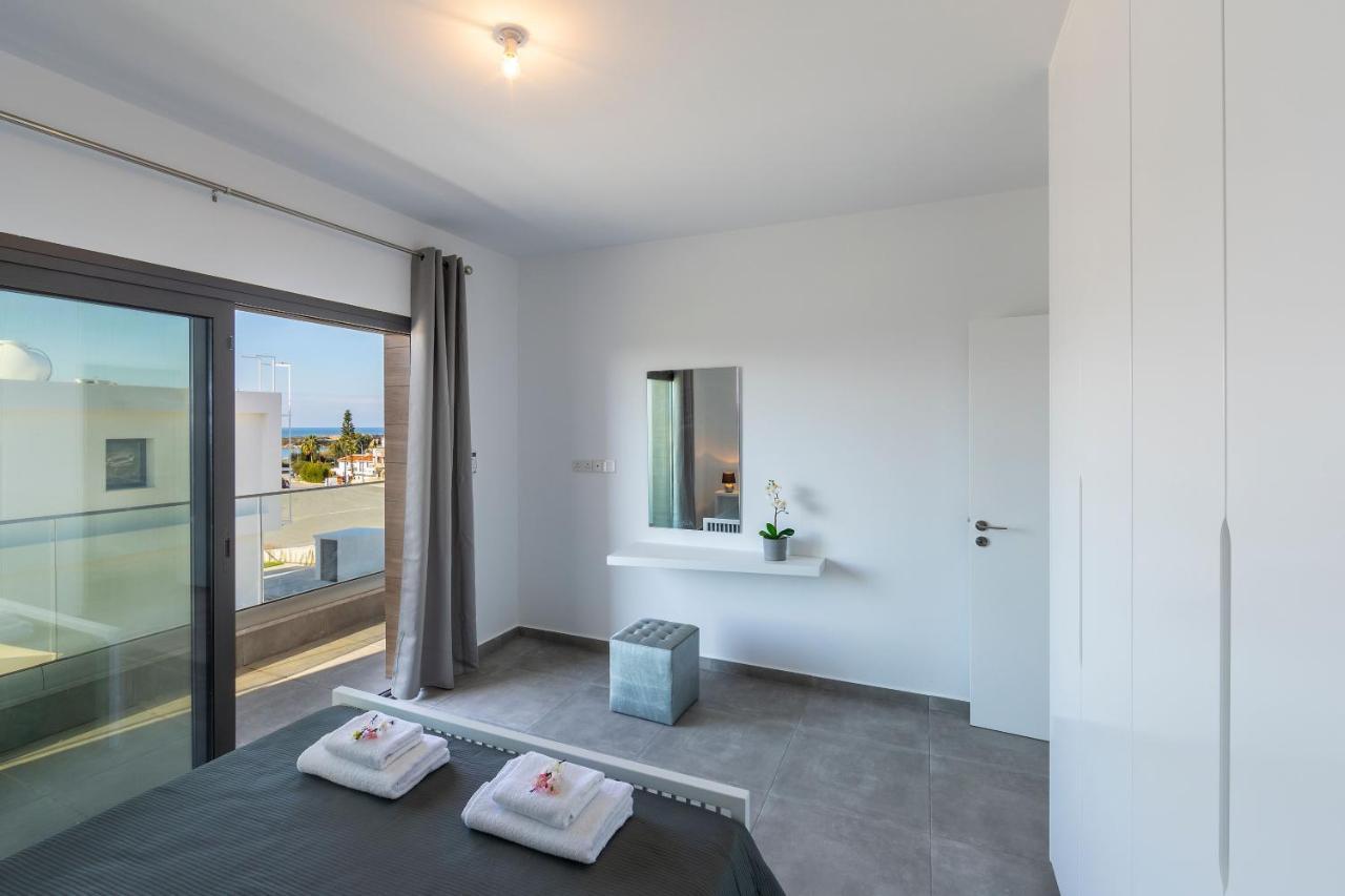 Villa Marlene, Walking Distance To Coral Beach! Pégeia Exteriör bild